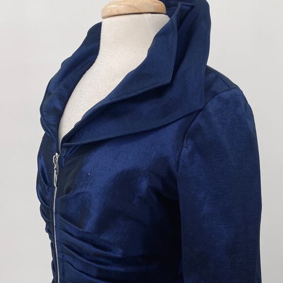 Joseph Ribkoff Dramatic Moldable Collar Sheath Dress Zip Front Metallic Blue 10 - Picture 9 of 16